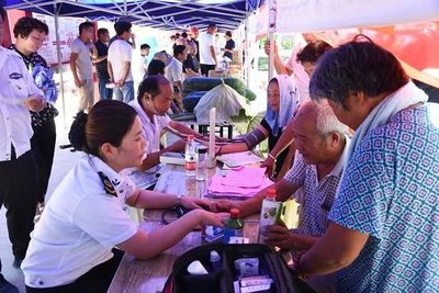 媒體看界首 | 農民日報 健康咨詢惠民生，筑牢鄉村振興健康基石