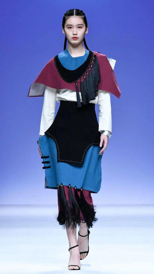 融匯四方風(fēng)采，編織青春華章 2021大學(xué)生時裝周畢業(yè)作品發(fā)布第三日精彩回顧